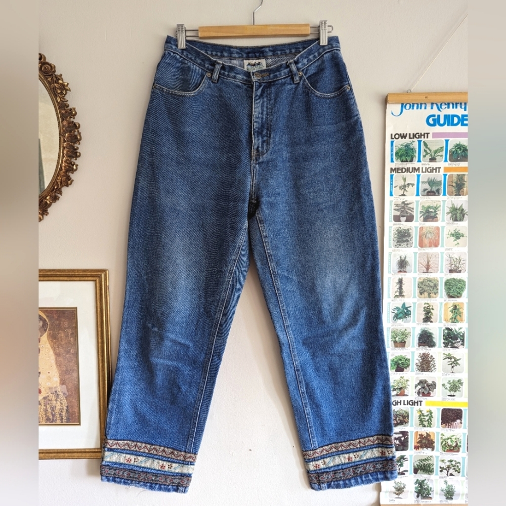 Vintage Northern Reflections Embroidered Ribbon hem jeans